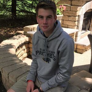 Meet your Posher, Steven